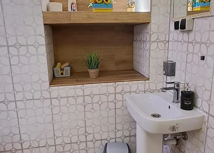 Apartment стильна смарт в центрі міста *