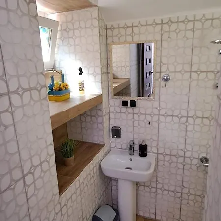 стильна смарт в центрі міста Apartment Odesa